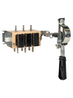 Выключатель-разъединитель ВР32У-31A71240-R 100А 2 напр. с дугогасит. камерами с передней смещенной рукояткой MAXima EKF uvr32-31a71240-r